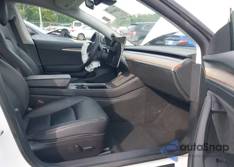 2021 Tesla Model 3 Standard Range Plus Rear-Wheel Drive из США, поврежденный, VIN 5YJ3E1EA8MF062940